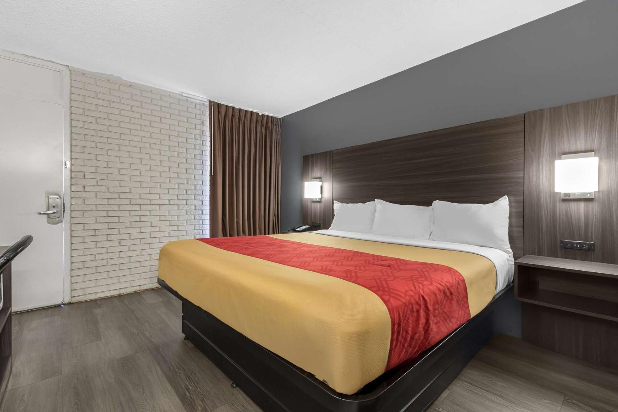 Econo Lodge Creedmoor Zewnętrze zdjęcie